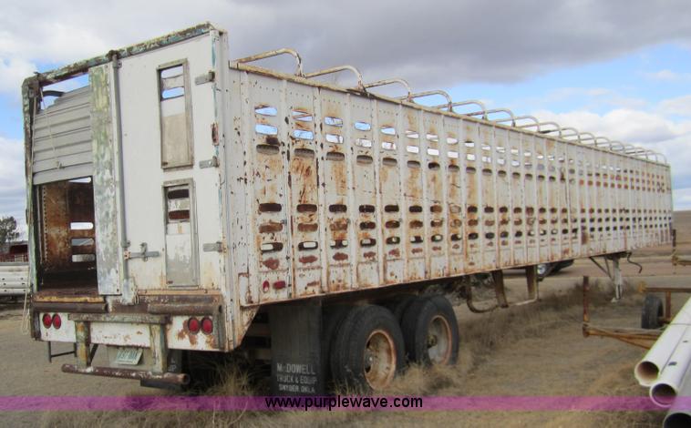image for item 3318 1973 Hobbs 50' stock trailer