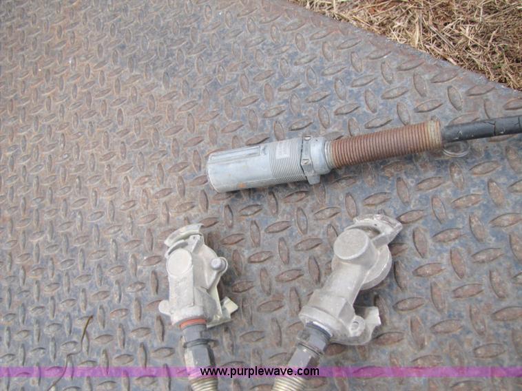 image for item 3512 1990 Shop-built 17' grain hopper pup trailer