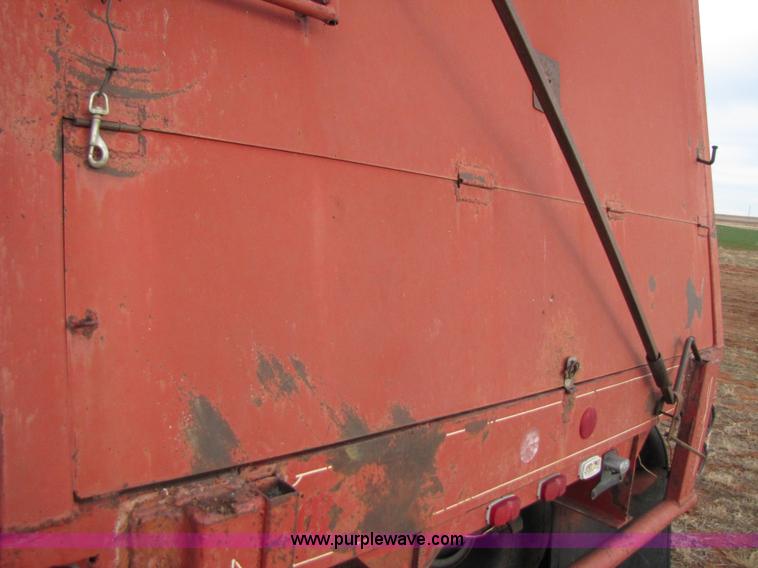 image for item 3512 1990 Shop-built 17' grain hopper pup trailer