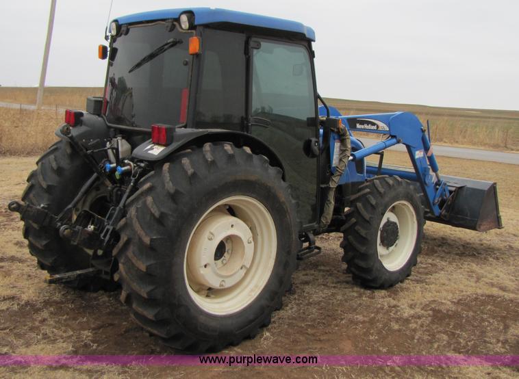 image for item 3574 2005 New Holland TN75DA MFWD tractor