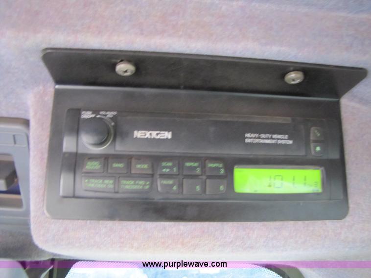 image for item 3574 2005 New Holland TN75DA MFWD tractor