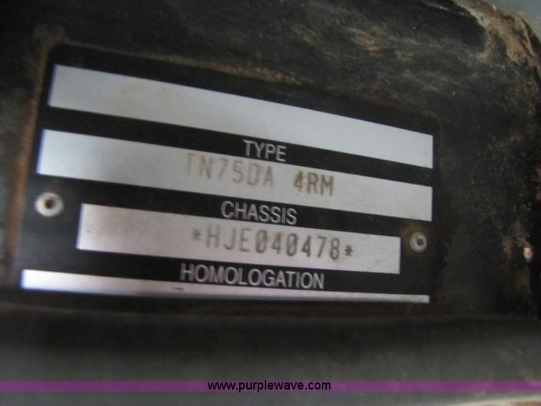 image for item 3574 2005 New Holland TN75DA MFWD tractor