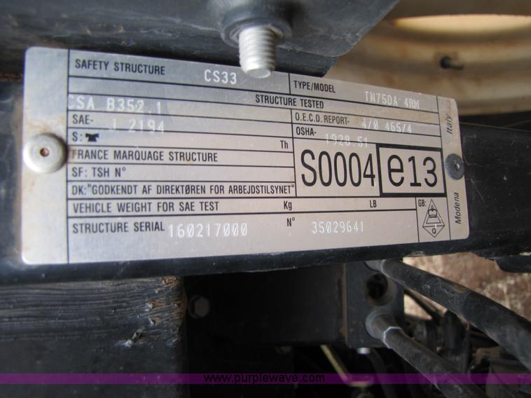 image for item 3574 2005 New Holland TN75DA MFWD tractor