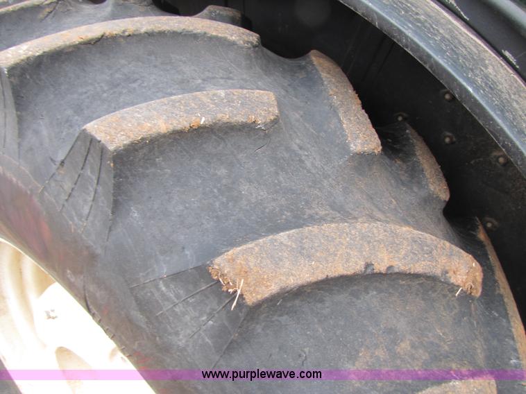 image for item 3574 2005 New Holland TN75DA MFWD tractor