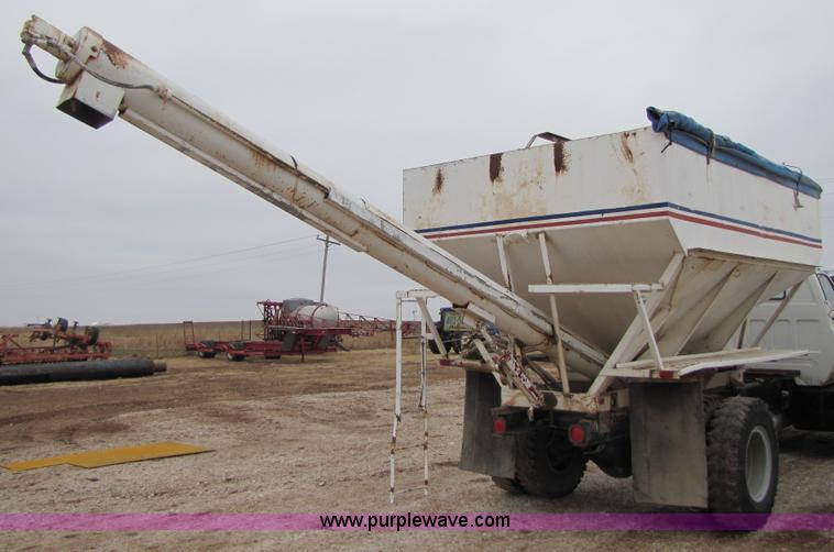 image for item 3577 8 ton tender box