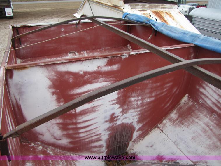 image for item 3577 8 ton tender box