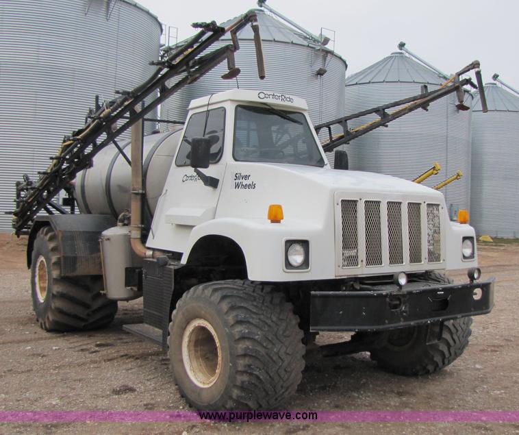 image for item 3578 1994 Silver Wheels fertilizer/sprayer truck