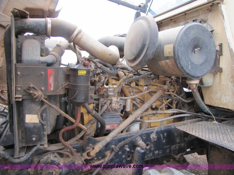 image for item 3578 1994 Silver Wheels fertilizer/sprayer truck