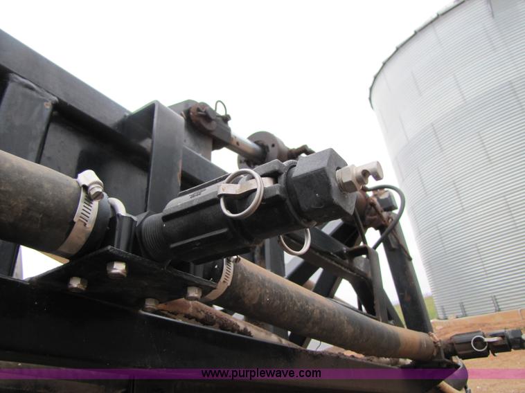 image for item 3578 1994 Silver Wheels fertilizer/sprayer truck