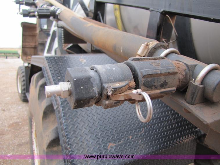 image for item 3578 1994 Silver Wheels fertilizer/sprayer truck