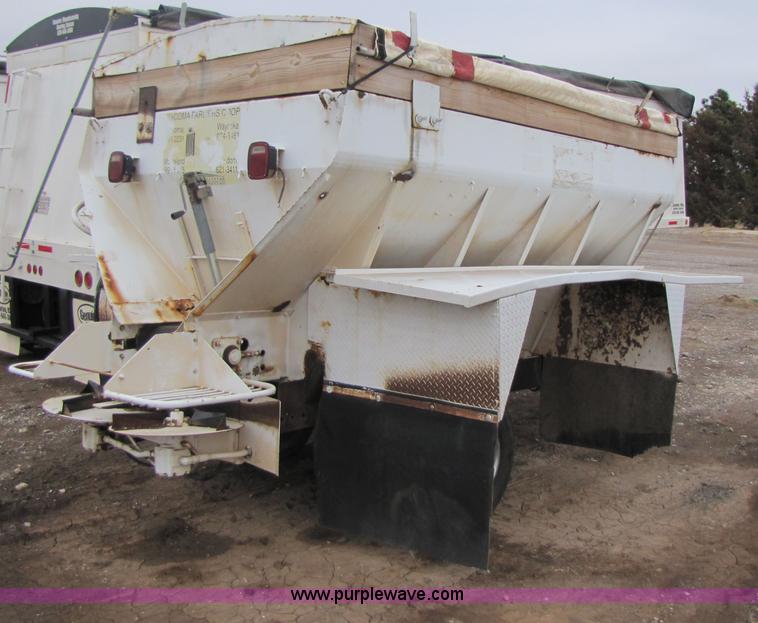 image for item 3578 1994 Silver Wheels fertilizer/sprayer truck