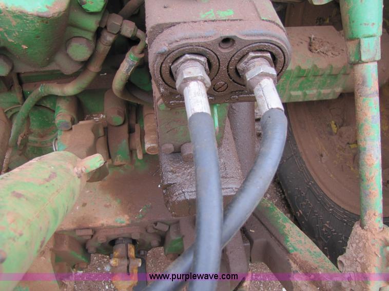 image for item 3579 Brent 920 grain cart