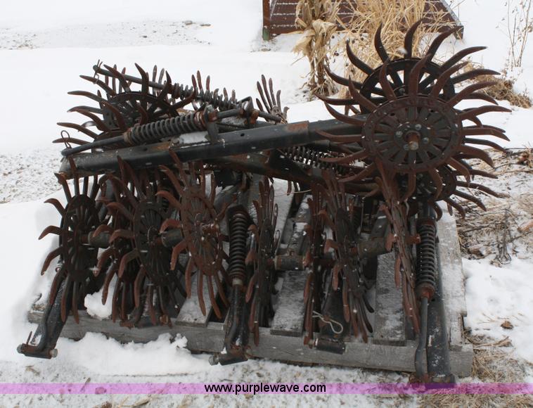 image for item 4642 (12) Hiniker 6000 cultivator rolling shields