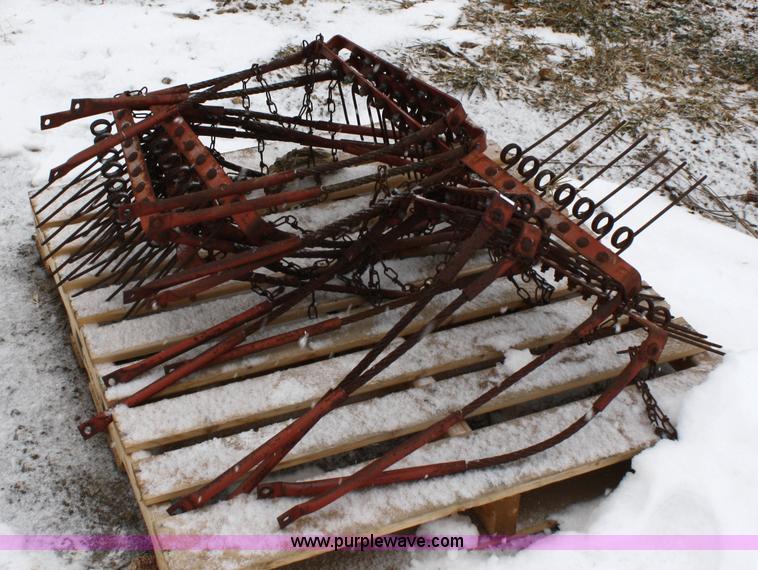 image for item 4646 (12) Case IH planter unit drag tines