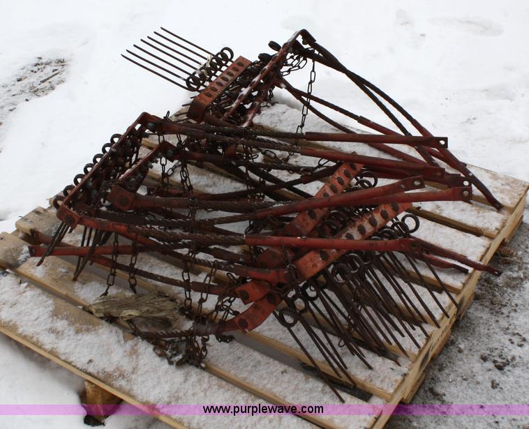 image for item 4646 (12) Case IH planter unit drag tines