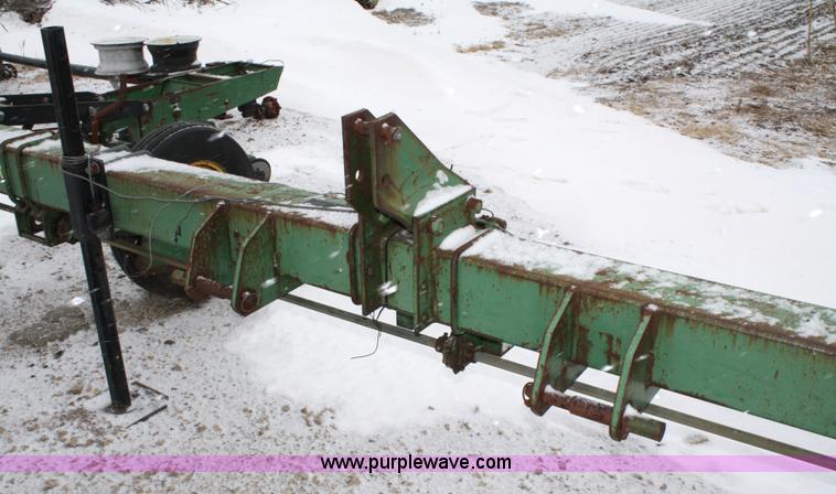 image for item 4648 John Deere 7100 two row planter on wide bar