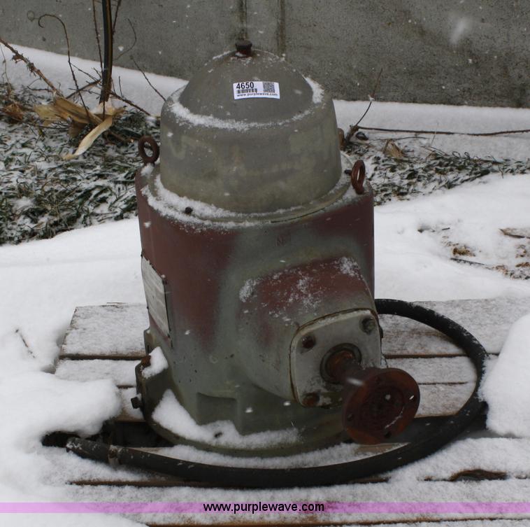 image for item 4650 U.S. Motors irrigation gear head