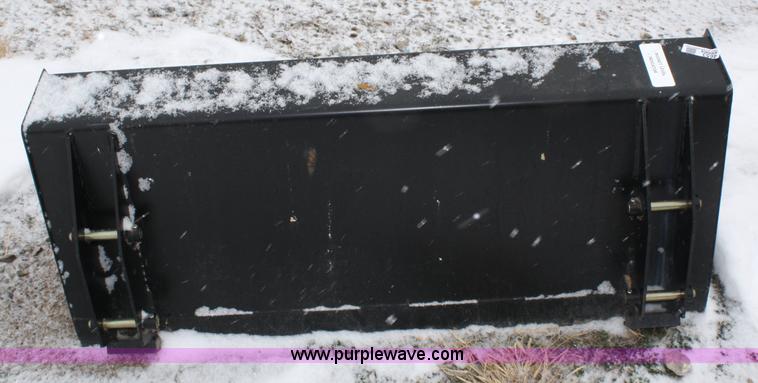 image for item 4653 John Deere 48" bucket