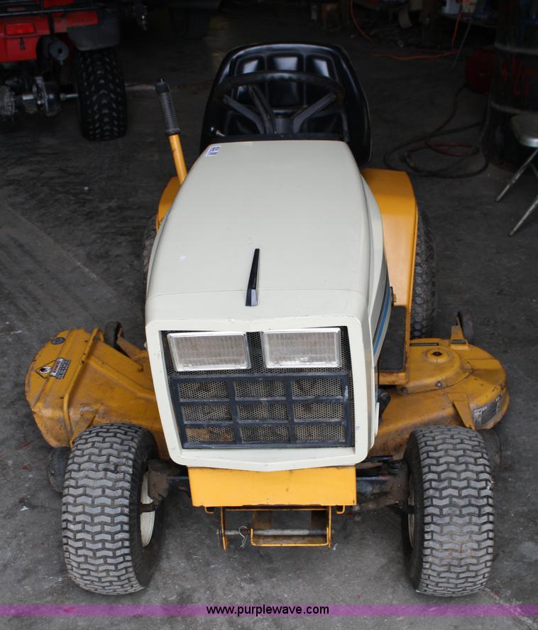 image for item 4654 Cub Cadet 1430 riding lawn mower