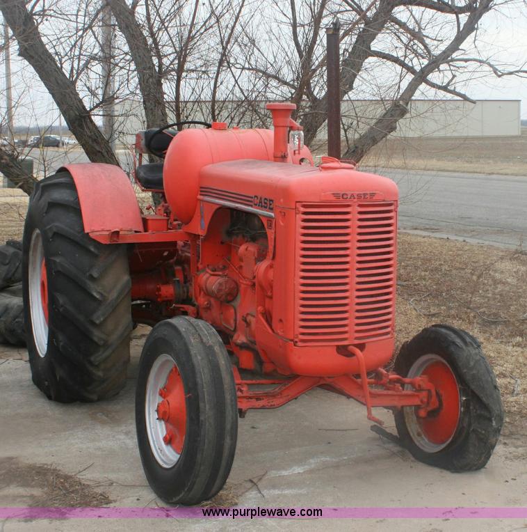 image for item 6278 1947 Case LA tractor