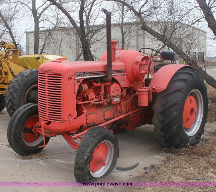 image for item 6278 1947 Case LA tractor