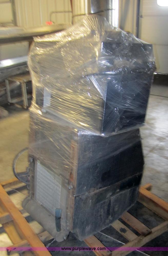 image for item 3036 Carrier Comfort Pro auxiliary power unit