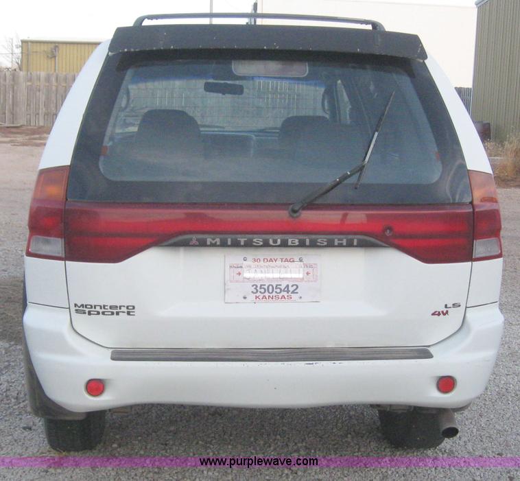 image for item 3152 1998 Mitsubishi Montero Sport LS