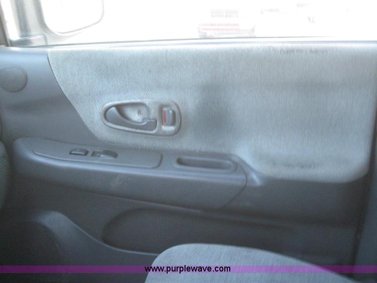 image for item 3152 1998 Mitsubishi Montero Sport LS