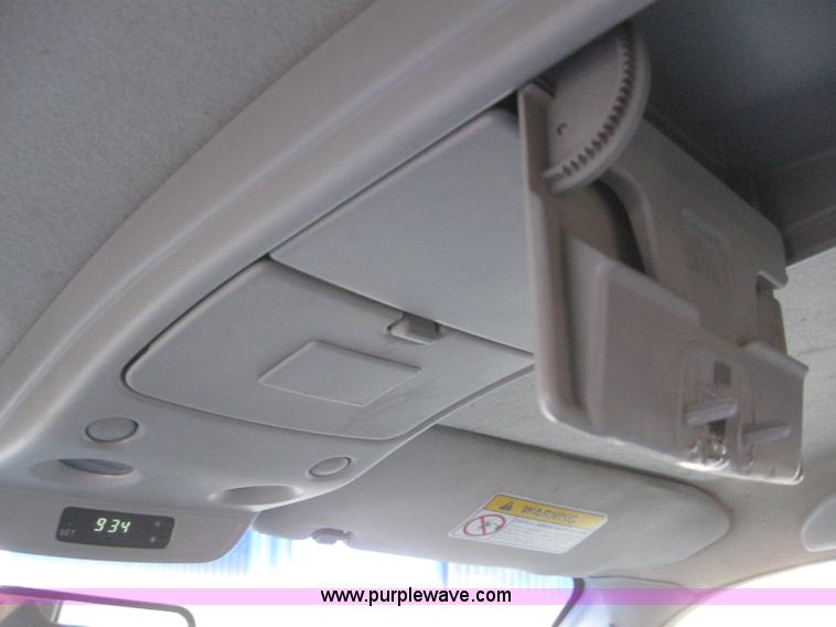 image for item 3152 1998 Mitsubishi Montero Sport LS