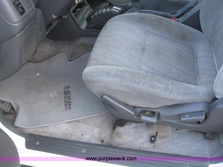 image for item 3152 1998 Mitsubishi Montero Sport LS