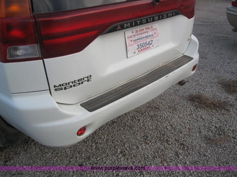 image for item 3152 1998 Mitsubishi Montero Sport LS