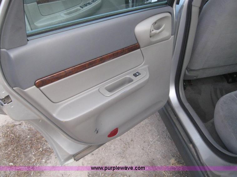 image for item 3153 2005 Chevrolet Impala