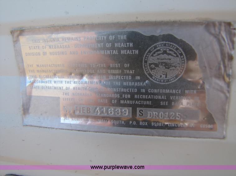 image for item 3561 1989 Jayco 29' travel trailer