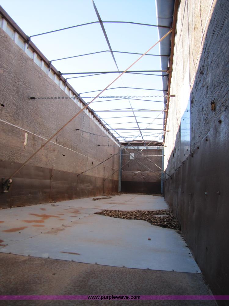 image for item 3567 1981 Fruehauf open top van trailer with tarp