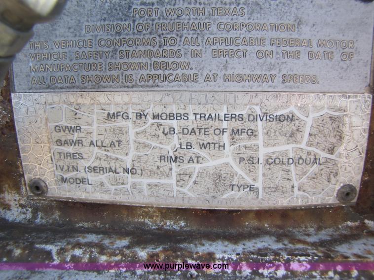 image for item 3567 1981 Fruehauf open top van trailer with tarp