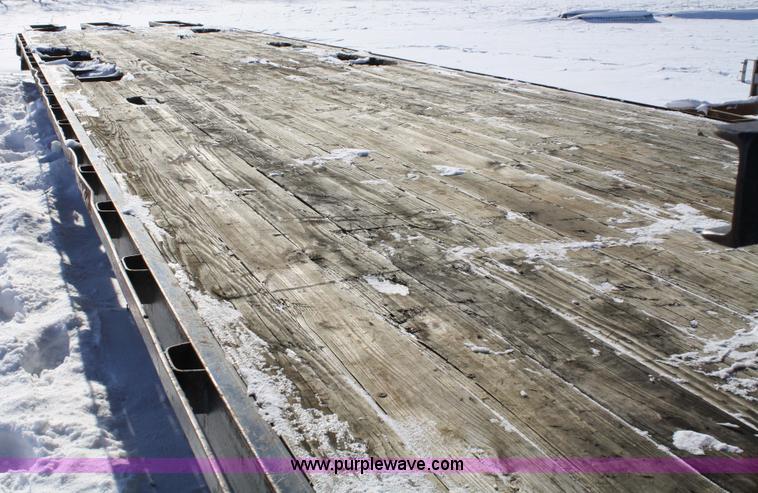 image for item 5014 1995 PJ goose neck flatbed trailer