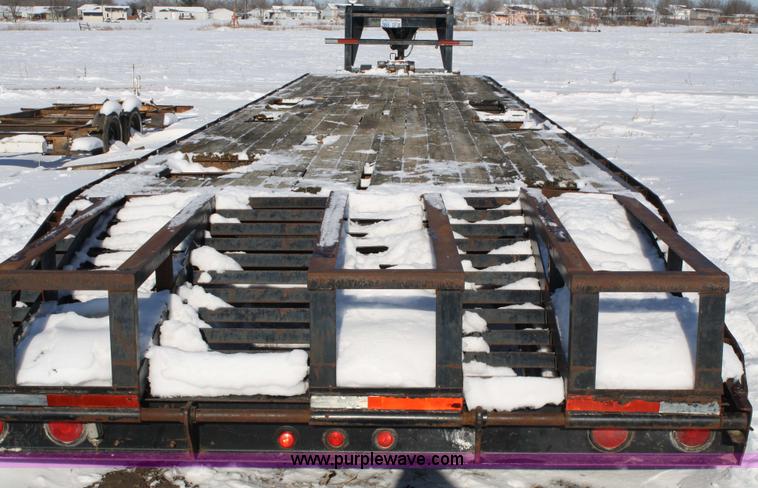 image for item 5014 1995 PJ goose neck flatbed trailer