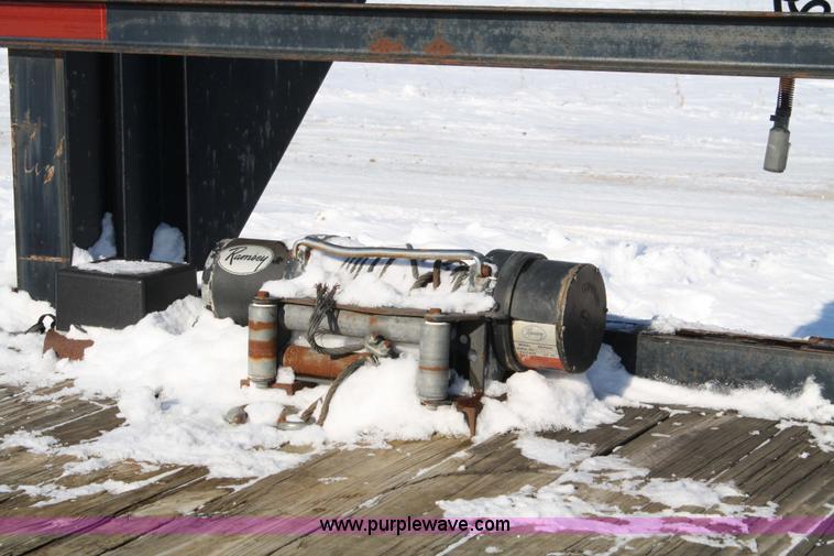 image for item 5014 1995 PJ goose neck flatbed trailer