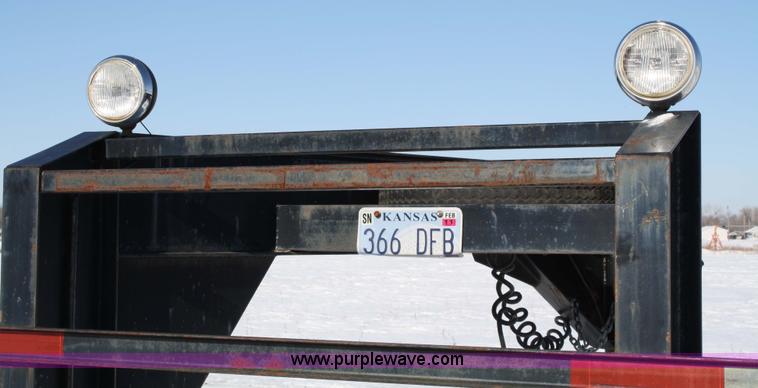 image for item 5014 1995 PJ goose neck flatbed trailer