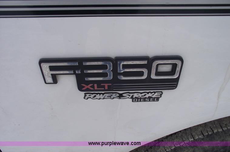 image for item 5527 1997 Ford F350 XLT Supercab pickup truck