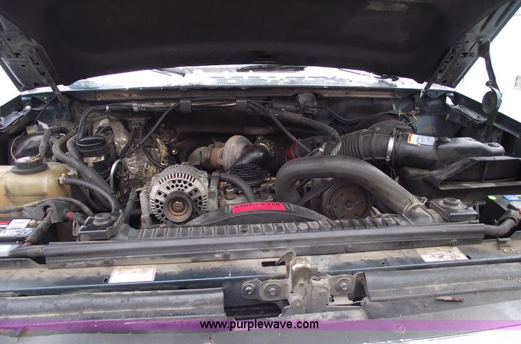 image for item 5527 1997 Ford F350 XLT Supercab pickup truck