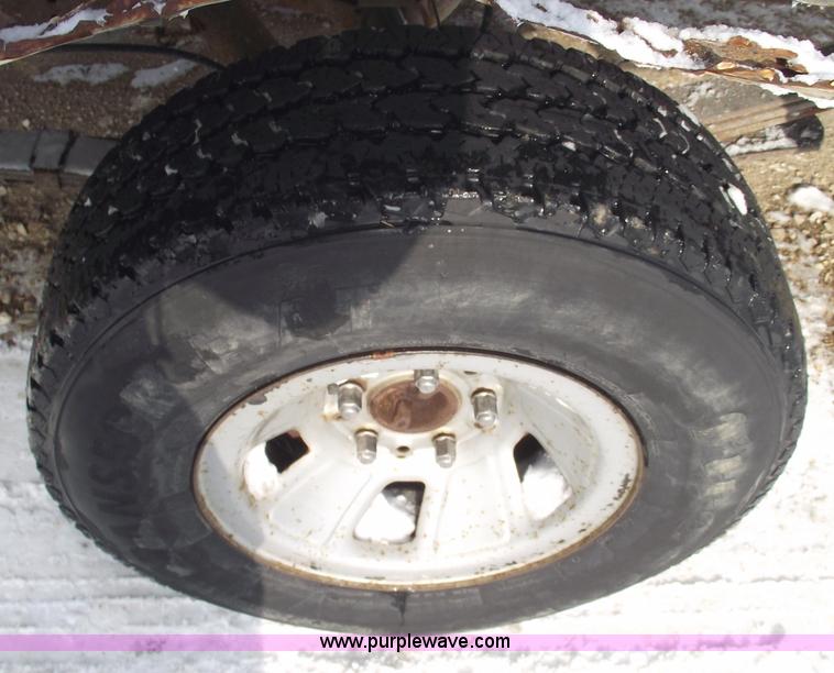 image for item 5535 1996 Ford F150 XL pickup truck