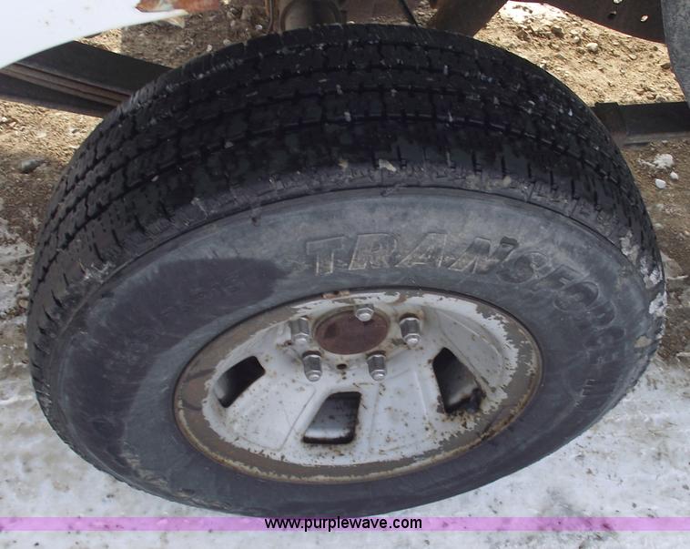 image for item 5535 1996 Ford F150 XL pickup truck