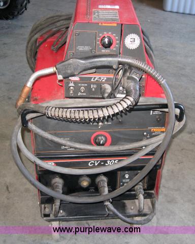 image for item 5592 Lincoln electric wire feed welder