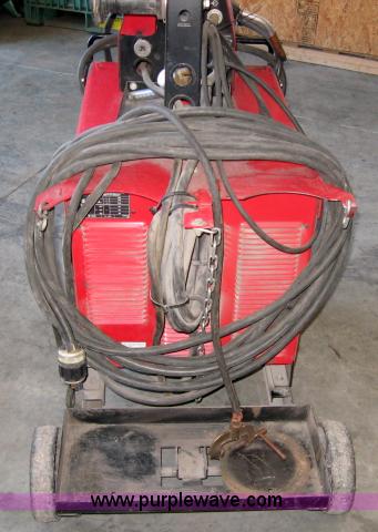 image for item 5592 Lincoln electric wire feed welder