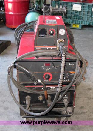 image for item 5593 Lincoln electric wire feed welder