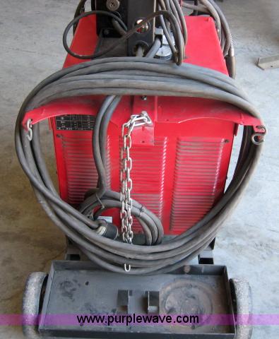 image for item 5594 Lincoln electric wire feed welder