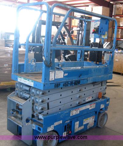 image for item 5596 2006 Genie GS-1930 electric scissor lift