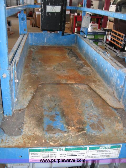 image for item 5596 2006 Genie GS-1930 electric scissor lift