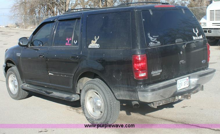 image for item 6272 1999 Ford Expedition XLT SUV